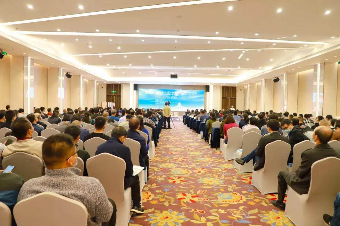 2021年五省一市二區(qū)公路交通技術(shù)論壇圓滿舉辦! 嘉鵬創(chuàng)新技術(shù)成果得到肯定！